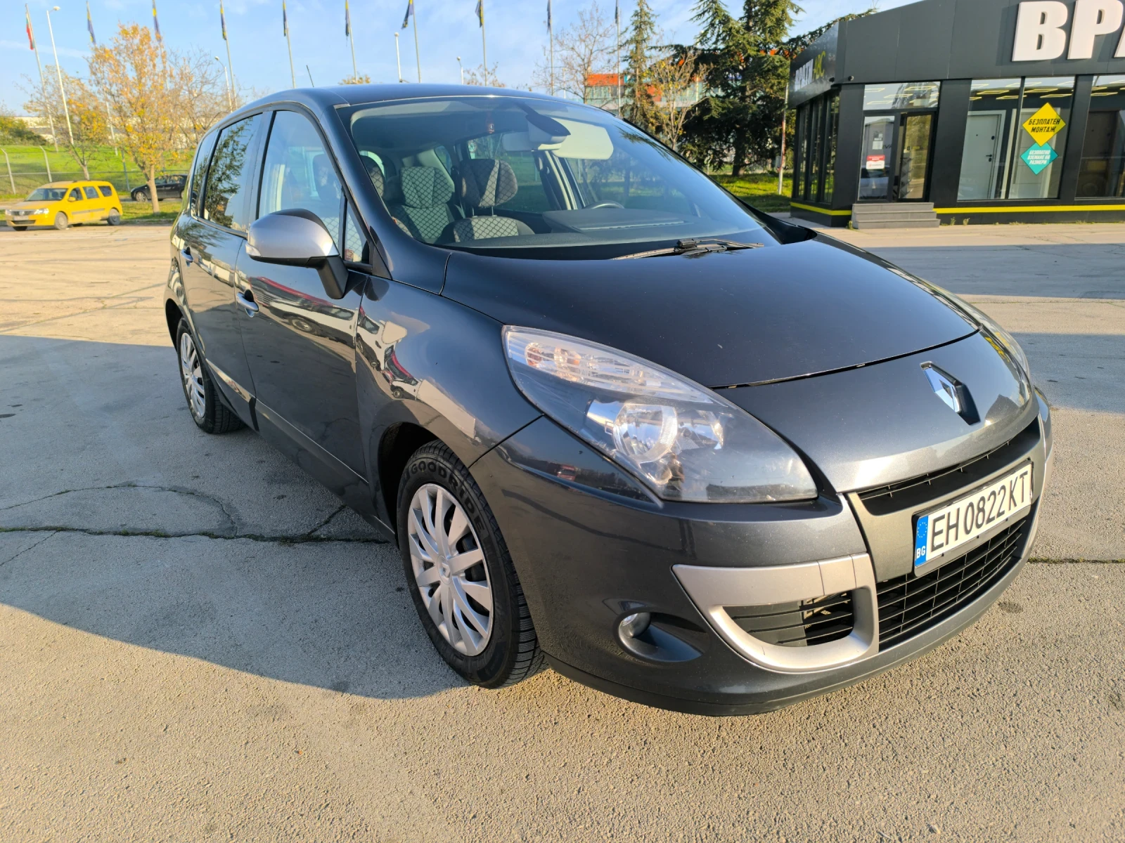 Renault Scenic 1.5 dci  - изображение 2