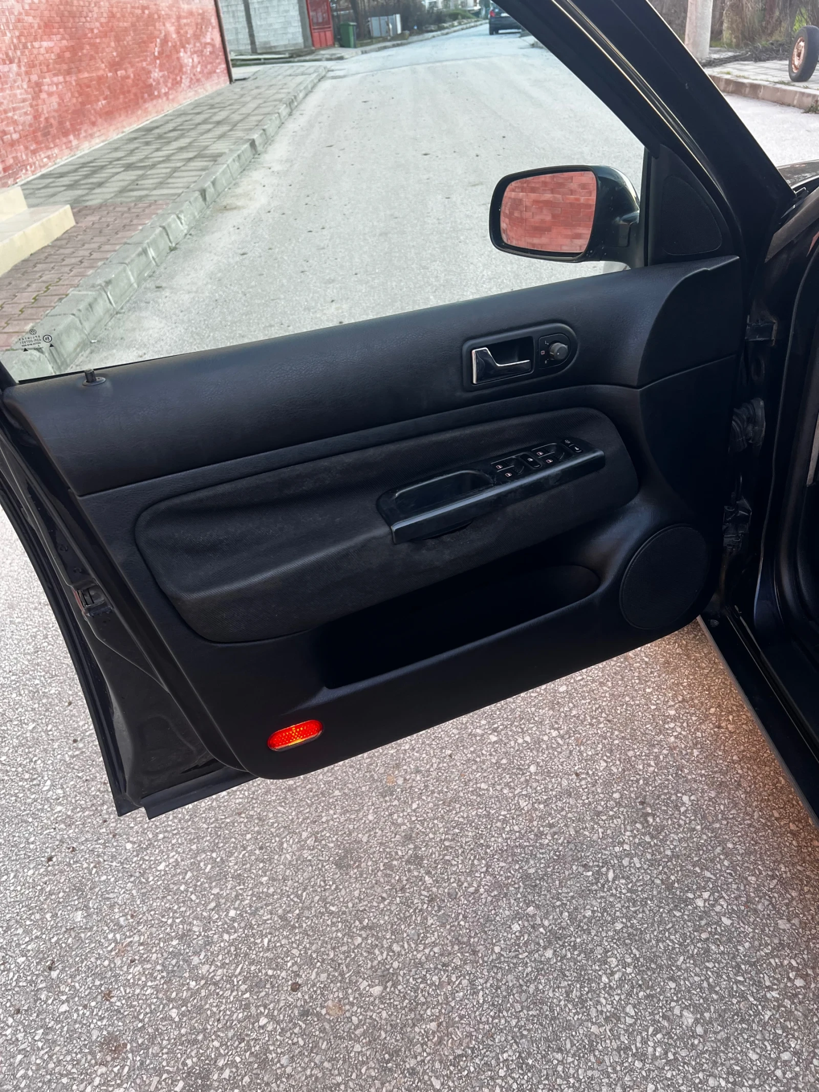 VW Golf Продавам VW Golf 4 1.9 TDI 110 к.с.  - изображение 7