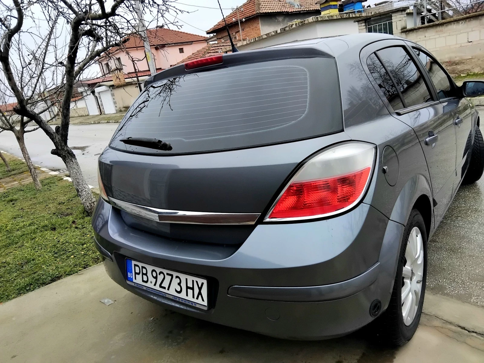 Opel Astra 1.6i+ КЛИМА + ГАЗ ИНЖЕКЦИОН. 2005г  - изображение 8