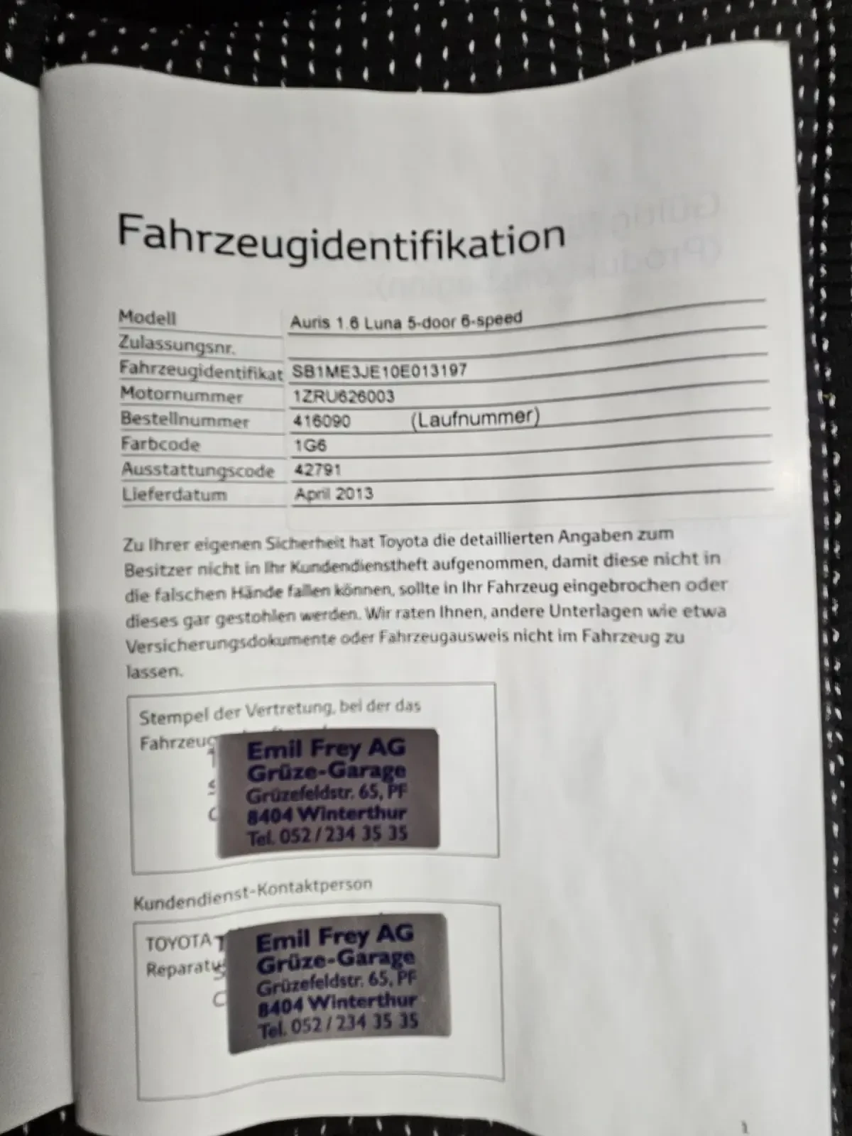 Toyota Auris 1.6 VALVEMATIC 132 PS 8уми с джанти 105477 км, снимка 15 - Автомобили и джипове - 53992809