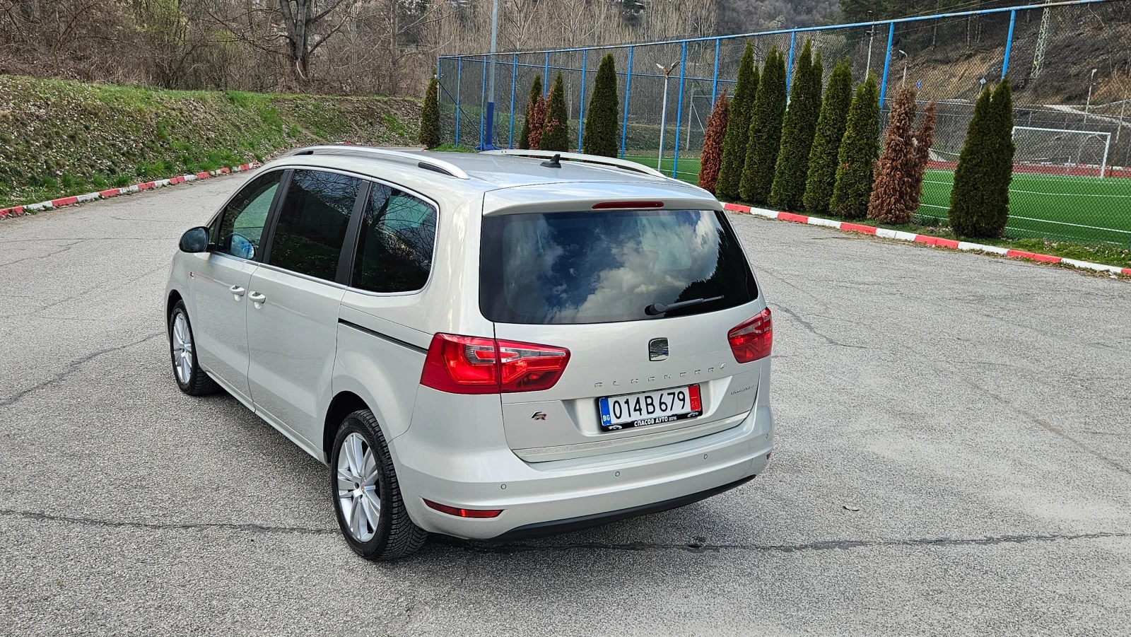 Seat Alhambra 2.0 Tdi AVTOMAT/NAVIG/7mesta/FR /UNIKAT, снимка 4 - Автомобили и джипове - 54002917
