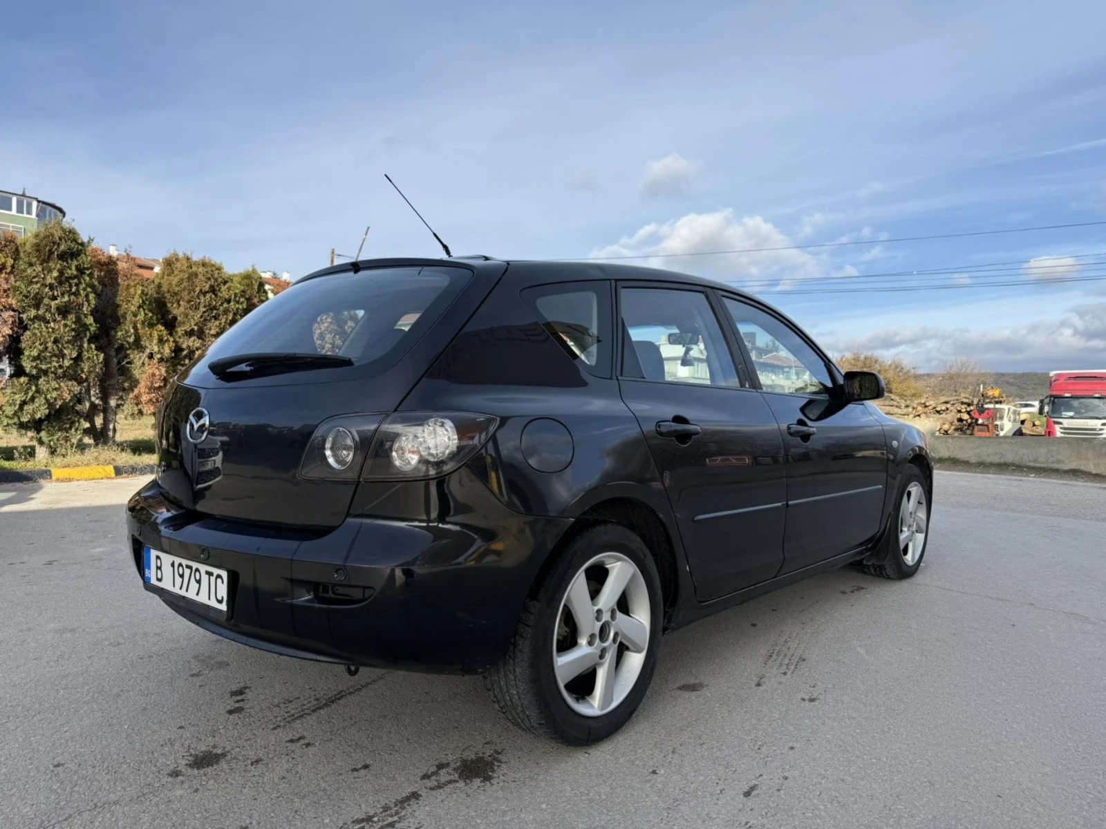 Mazda 3 1.6 дизел, снимка 3 - Автомобили и джипове - 54224444