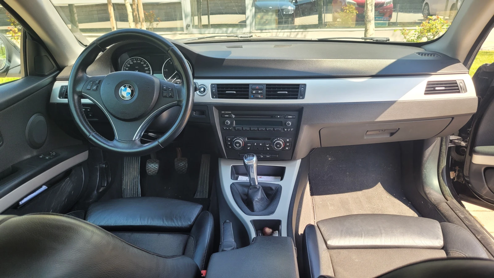 BMW 320 320d xDrive, снимка 7 - Автомобили и джипове - 54342255
