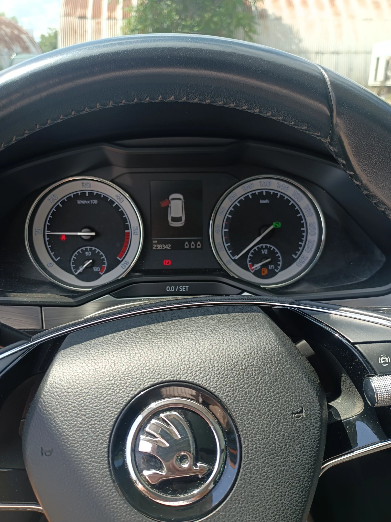 Skoda Superb | Mobile.bg � ����������� 11