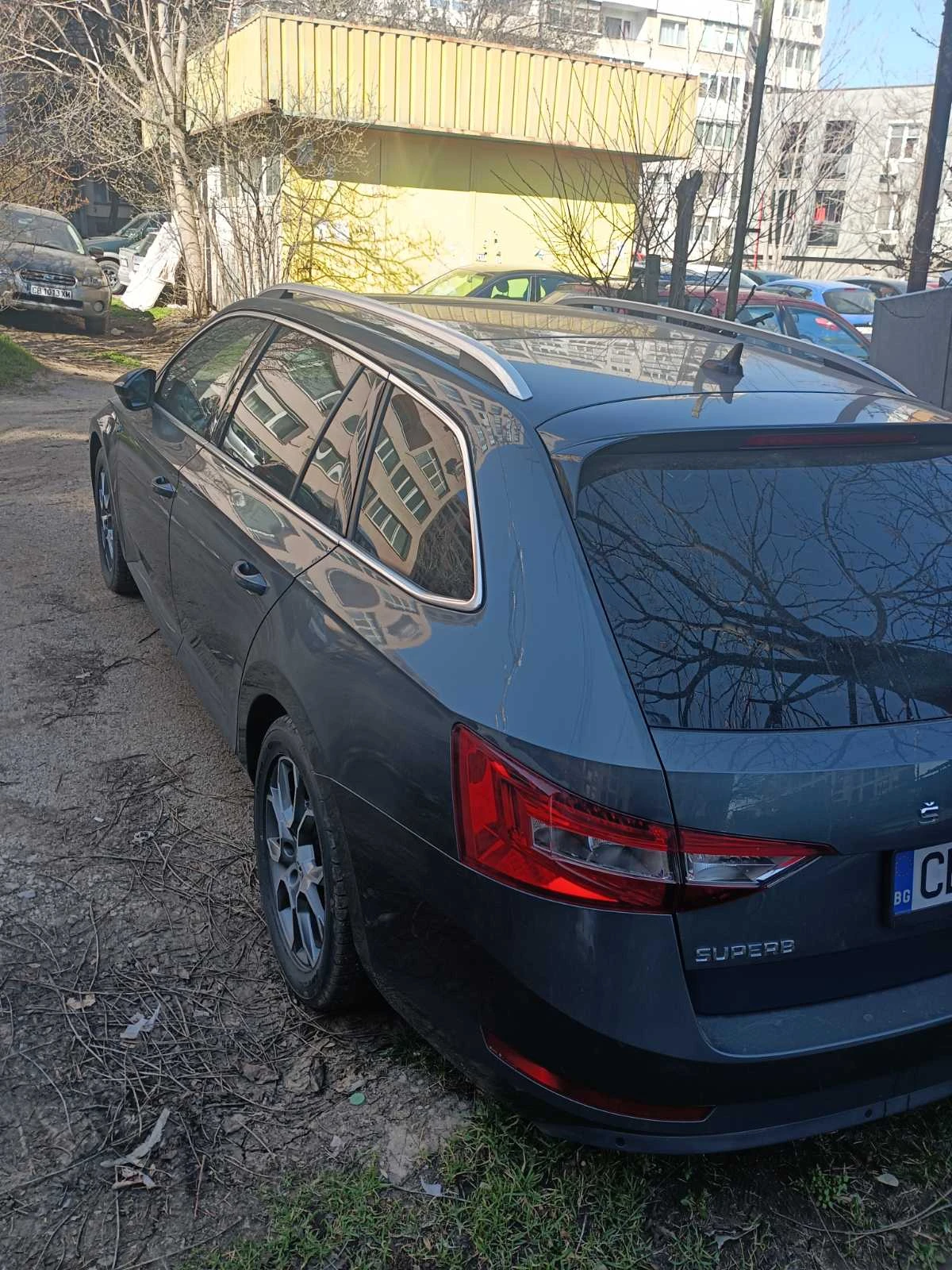 Skoda Superb, снимка 3 - Автомобили и джипове - 54389878