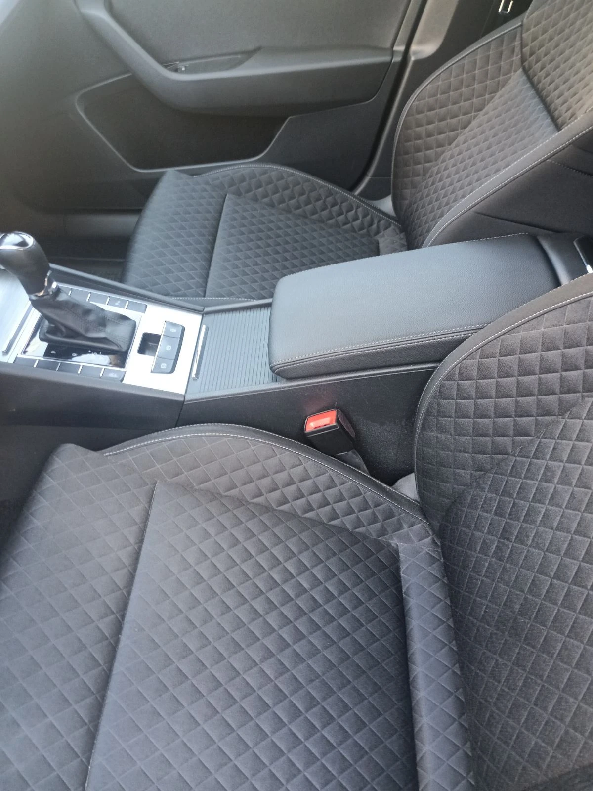 Skoda Superb, снимка 7 - Автомобили и джипове - 54389878
