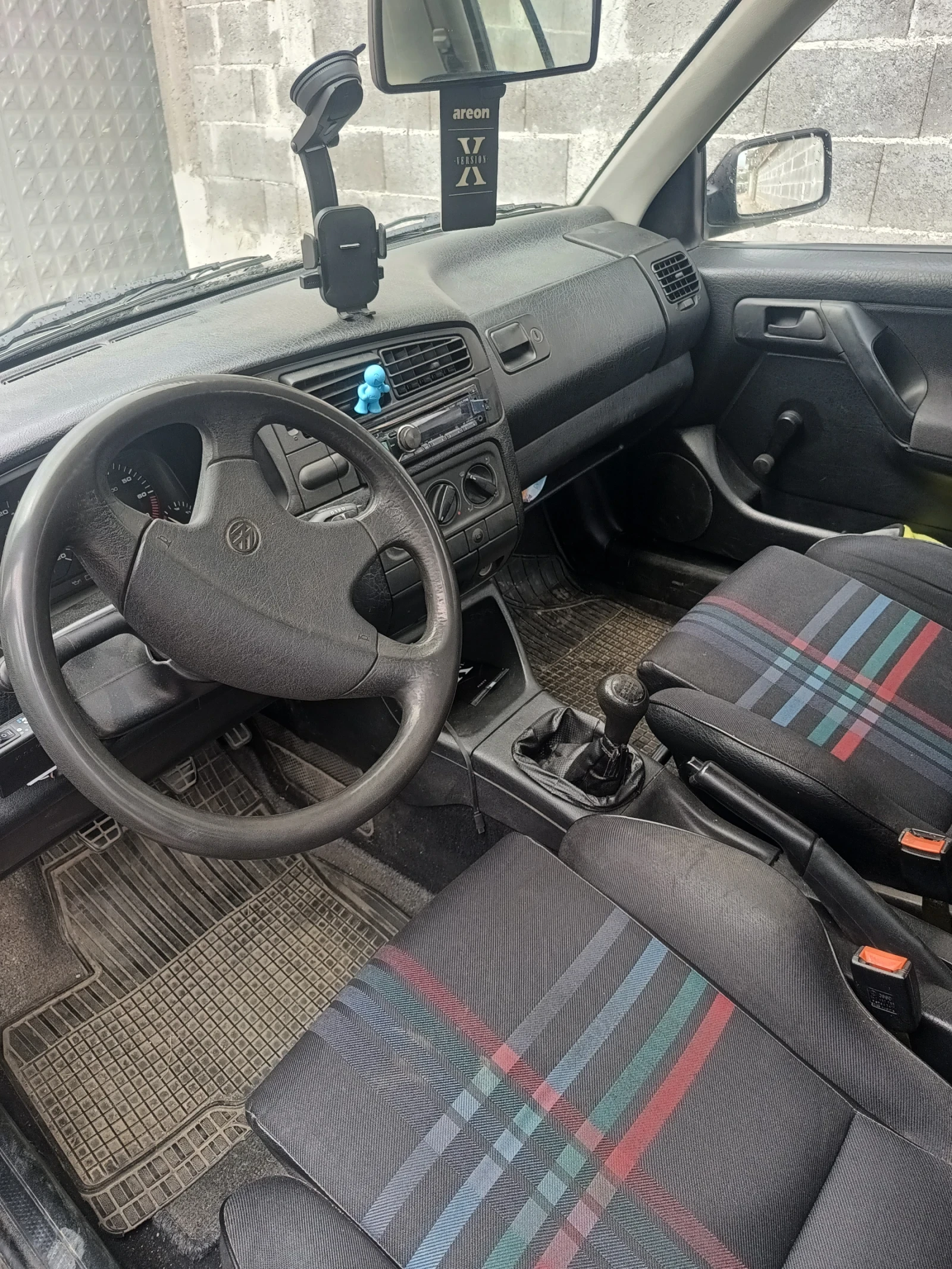 VW Golf 1800, снимка 3 - Автомобили и джипове - 54628167