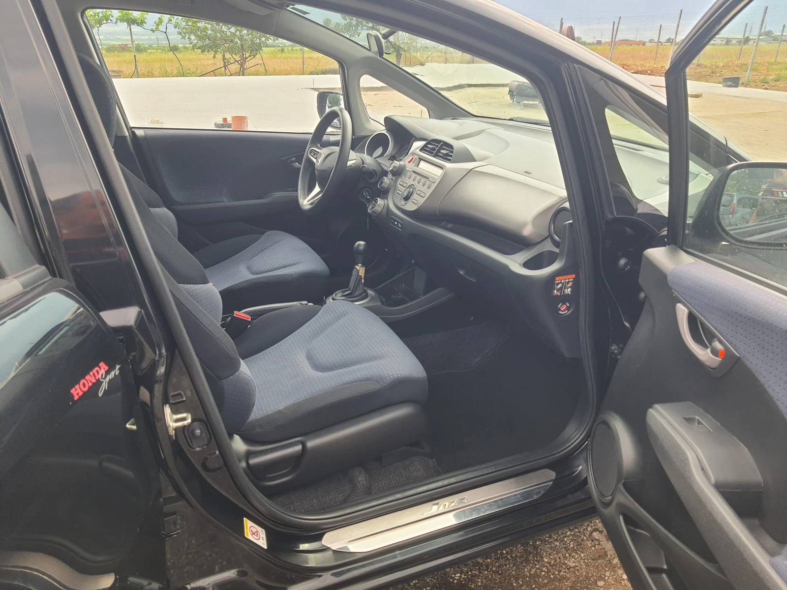 Honda Jazz facelift, снимка 11 - Автомобили и джипове - 54745830