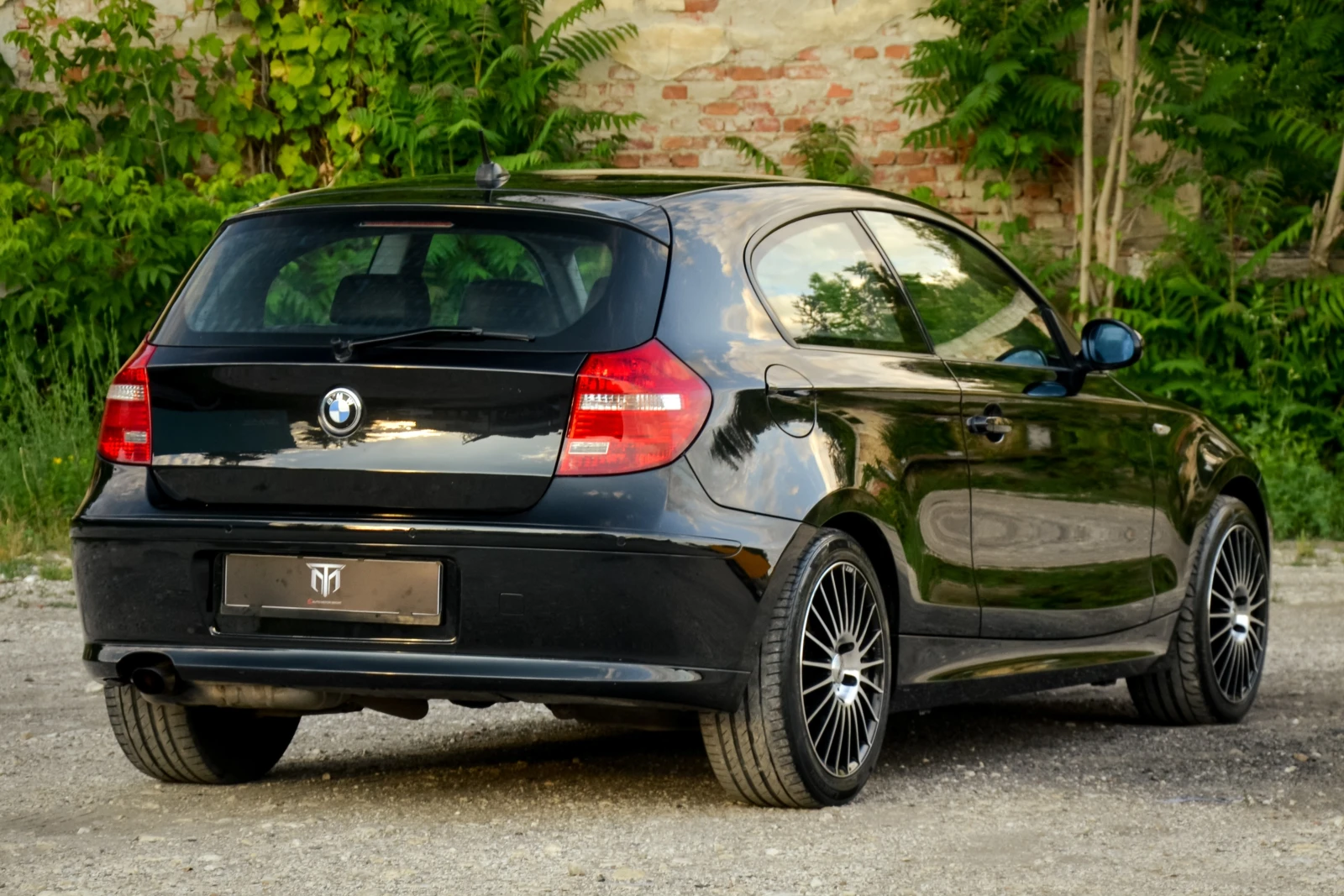 BMW 116 Facelift | 2.0i | 122hp | Recaro, снимка 5 - Автомобили и джипове - 54956737