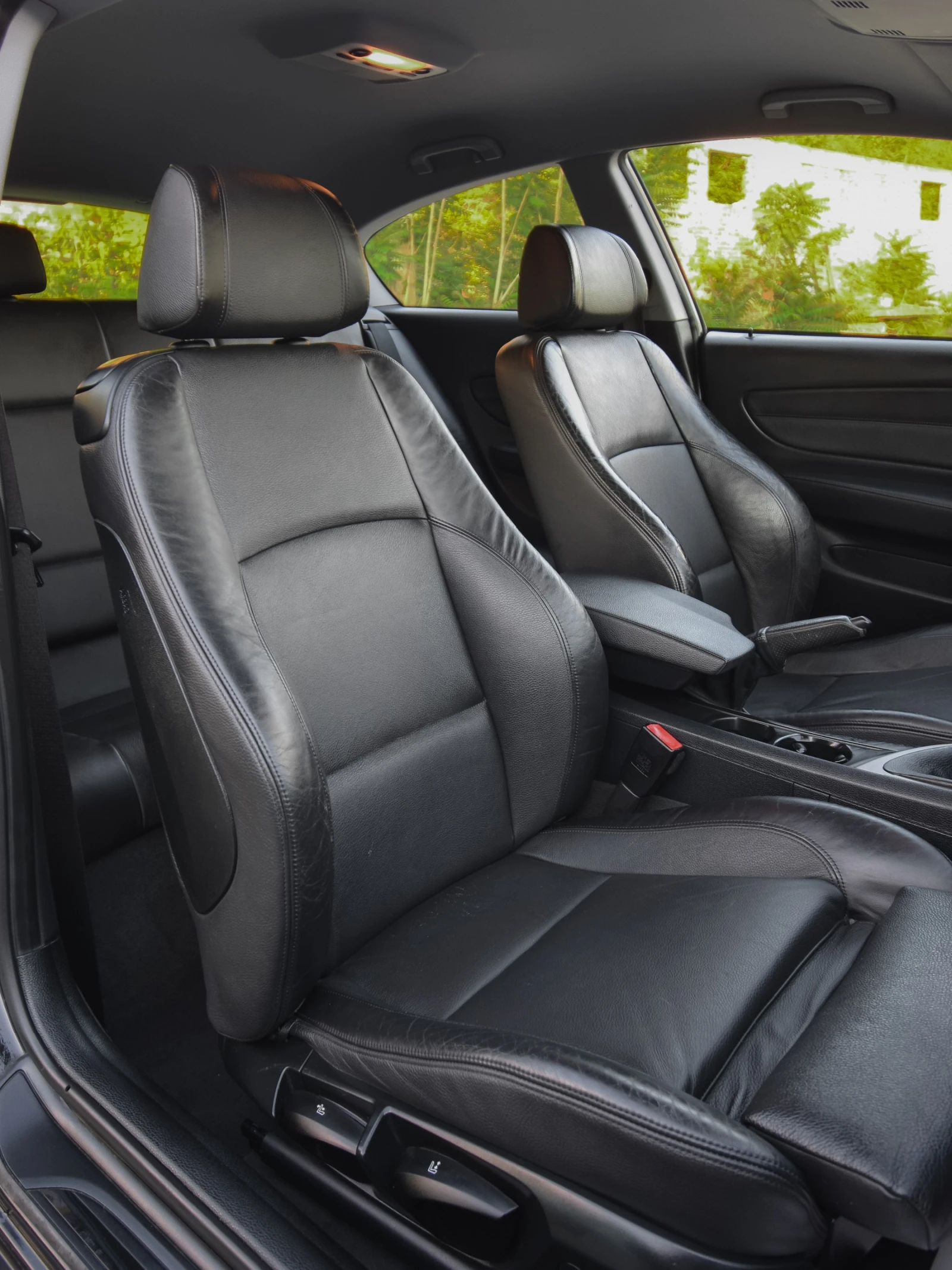 BMW 116 Facelift | 2.0i | 122hp | Recaro, снимка 10 - Автомобили и джипове - 54956737