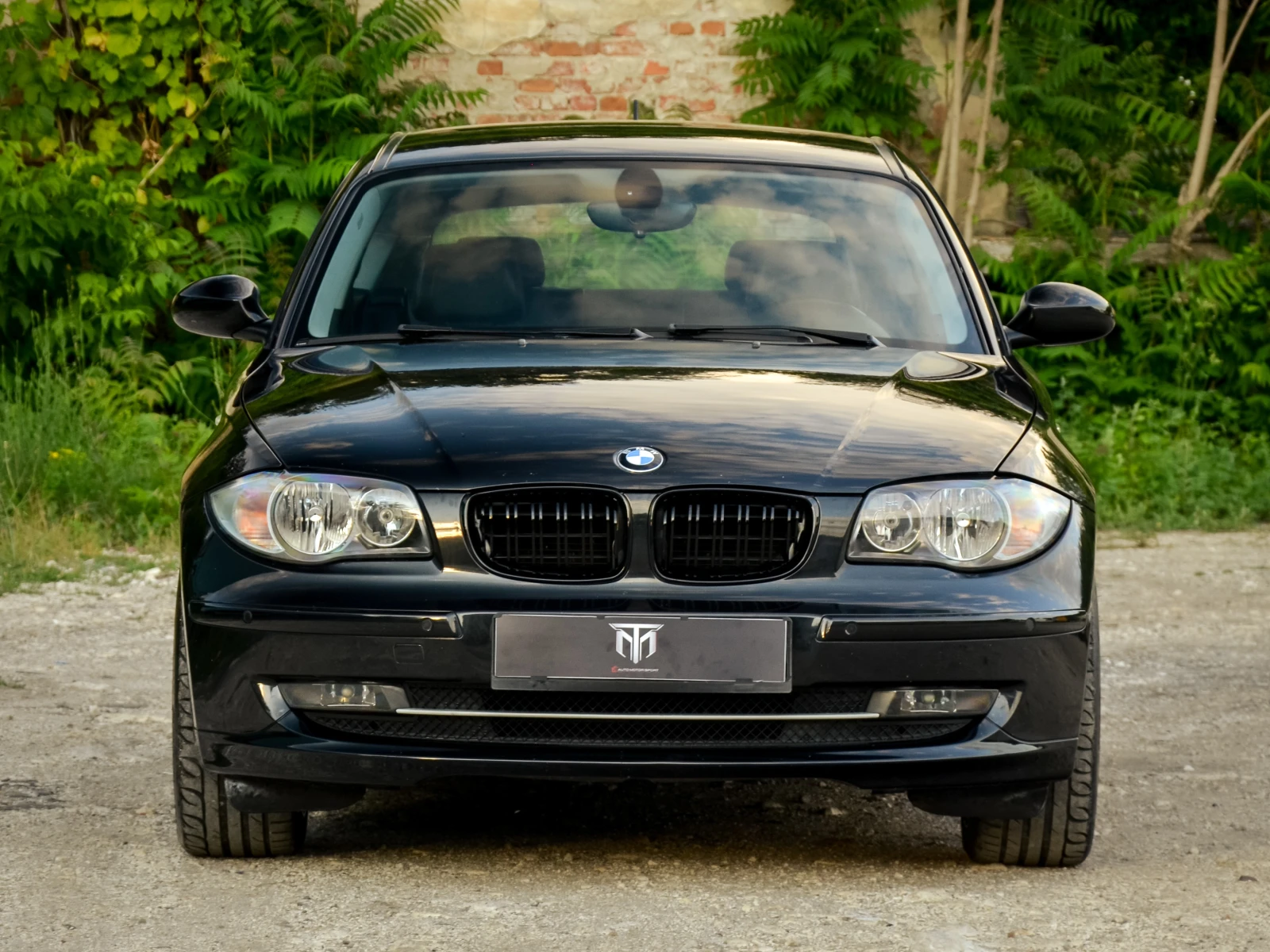 BMW 116 Facelift | 2.0i | 122hp | Recaro, снимка 2 - Автомобили и джипове - 54956737