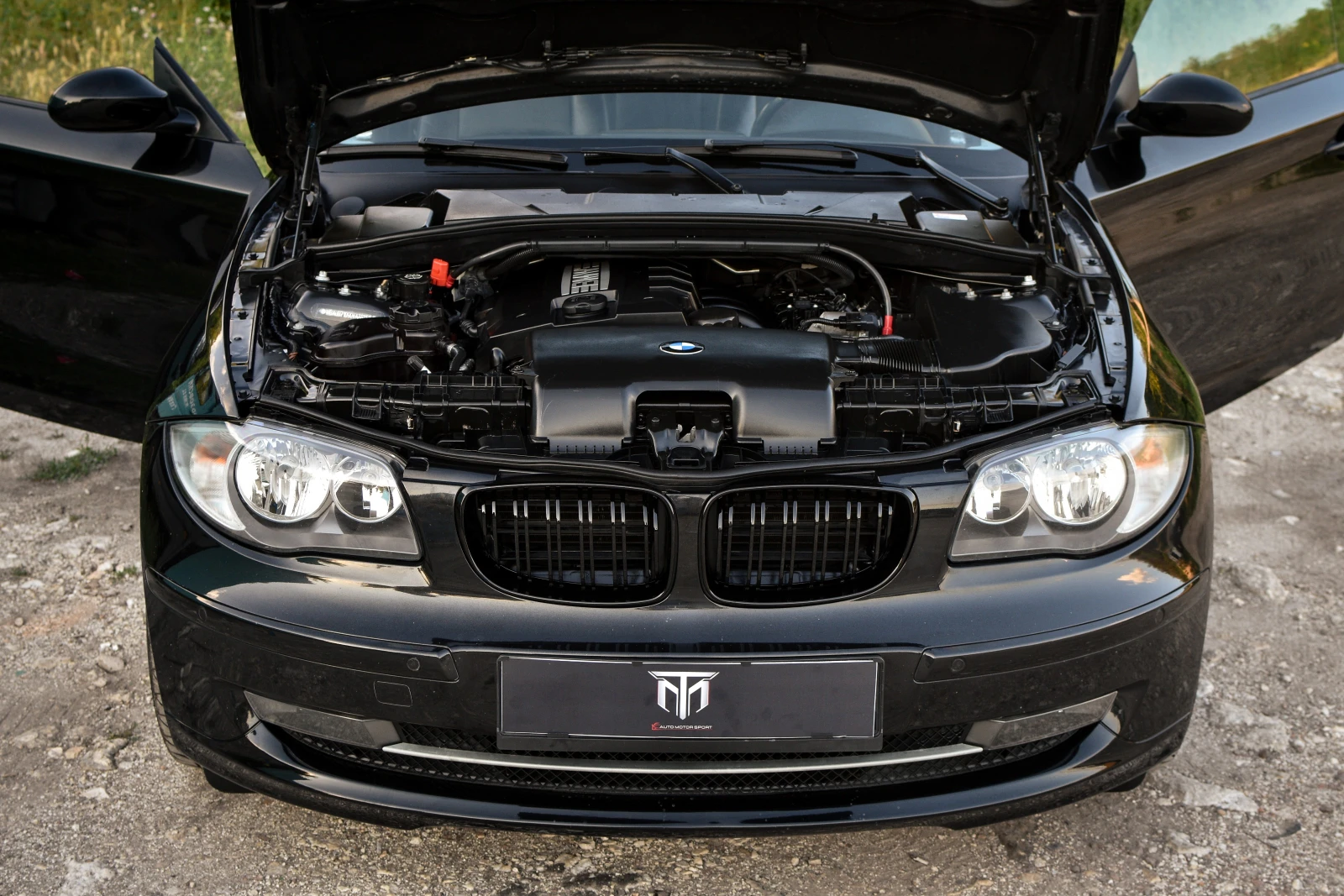 BMW 116 Facelift | 2.0i | 122hp | Recaro, снимка 15 - Автомобили и джипове - 54956737