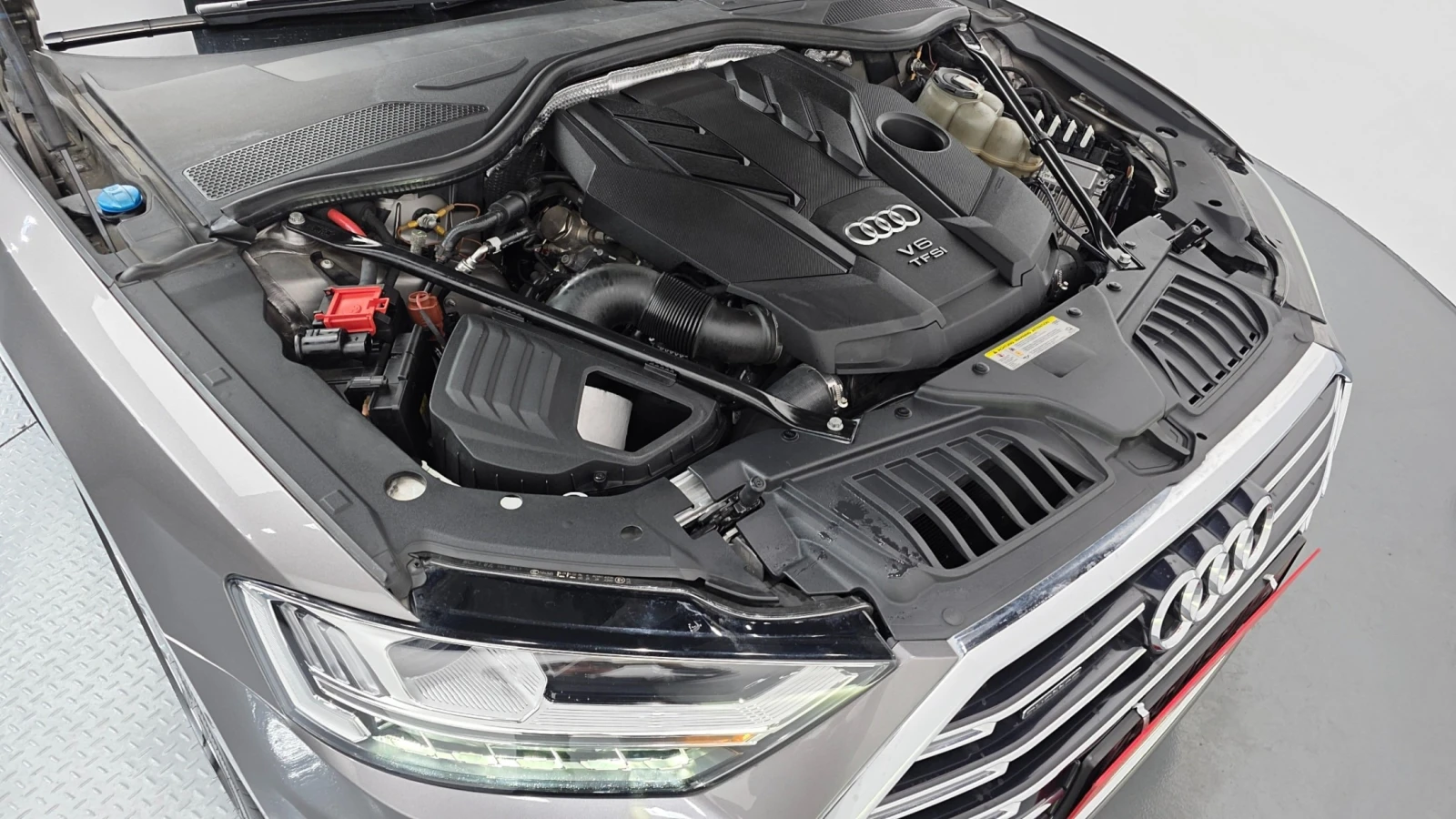 Audi A8 55 TFSI Quattro LWB | HUD | 360  Камера | Massage, снимка 5 - Автомобили и джипове - 55114526