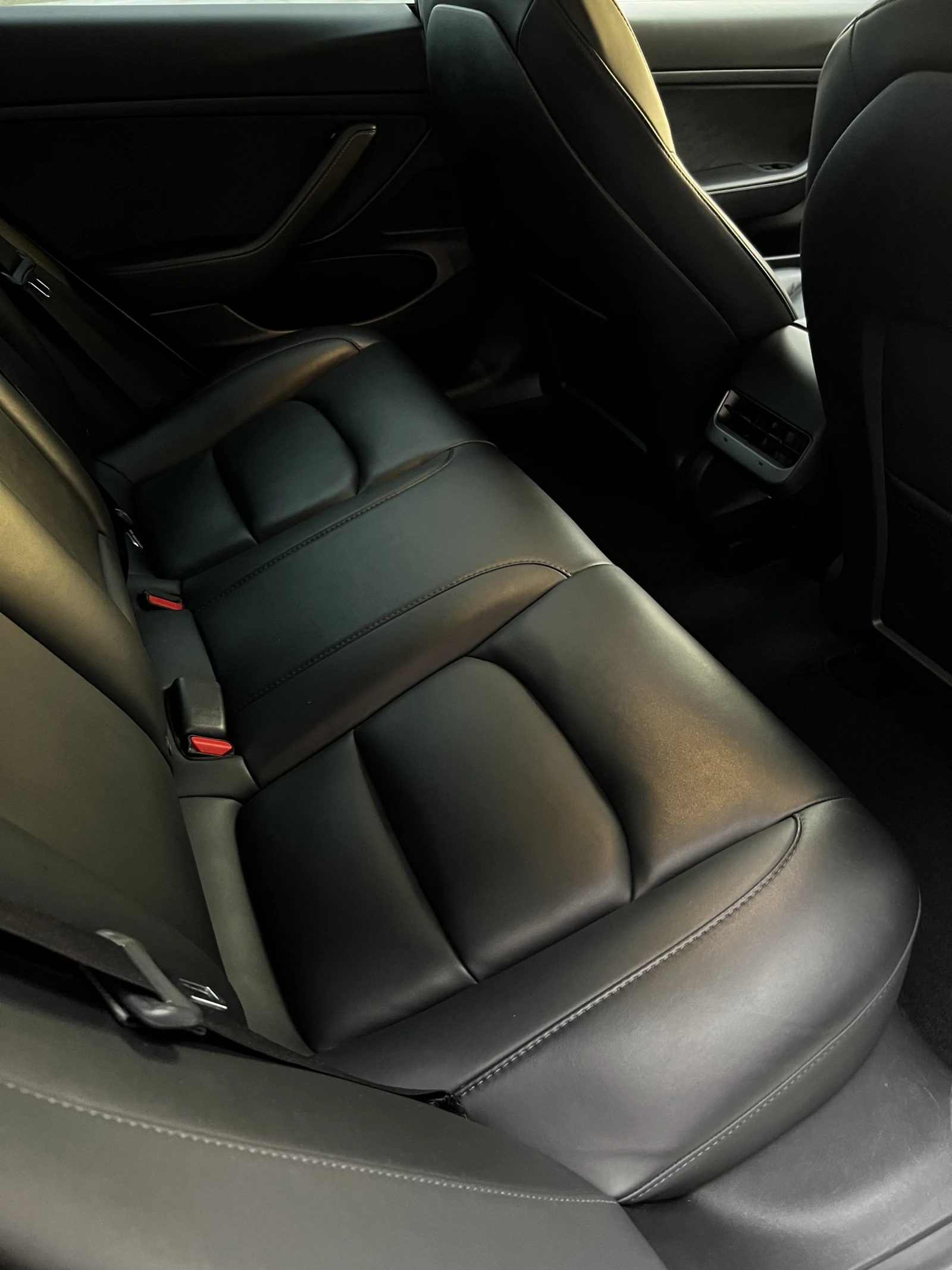Tesla Model 3 Standard Range Plus, снимка 13 - Автомобили и джипове - 55225162