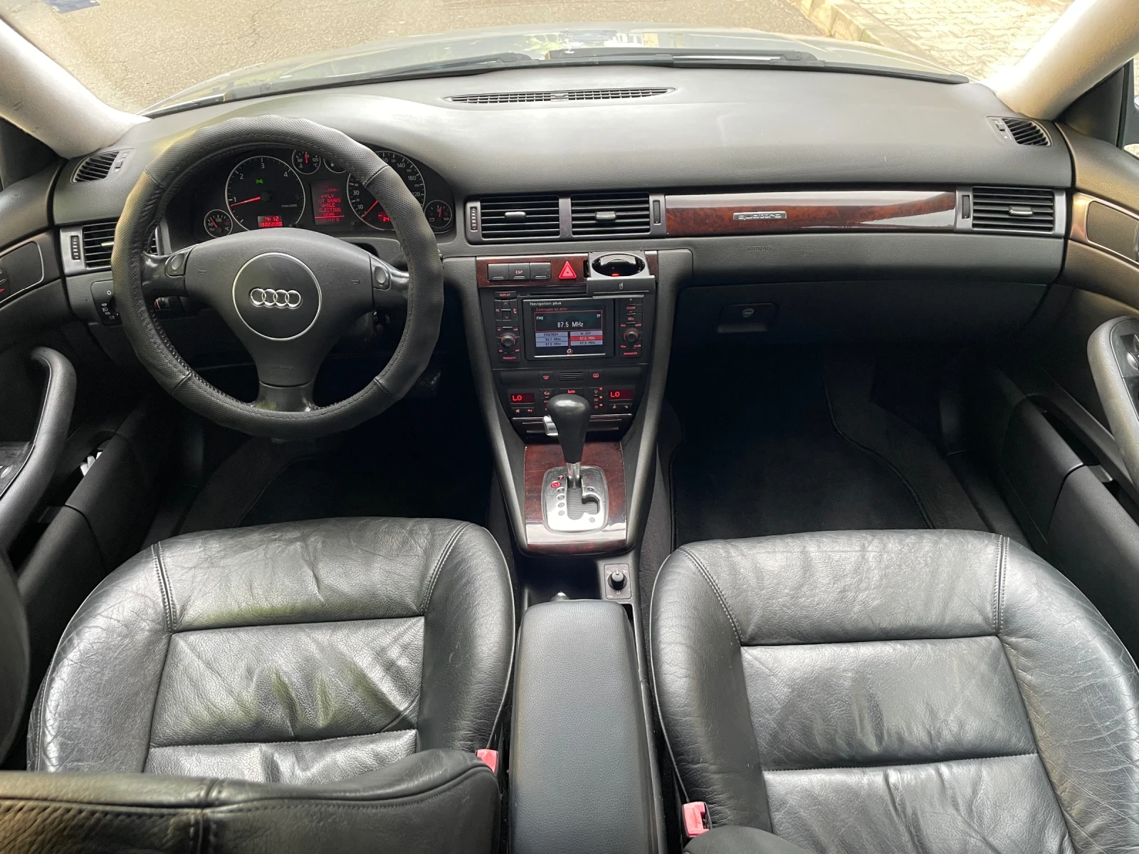 Audi A6 2.5- 180кс 4Х4, снимка 10 - Автомобили и джипове - 55234108