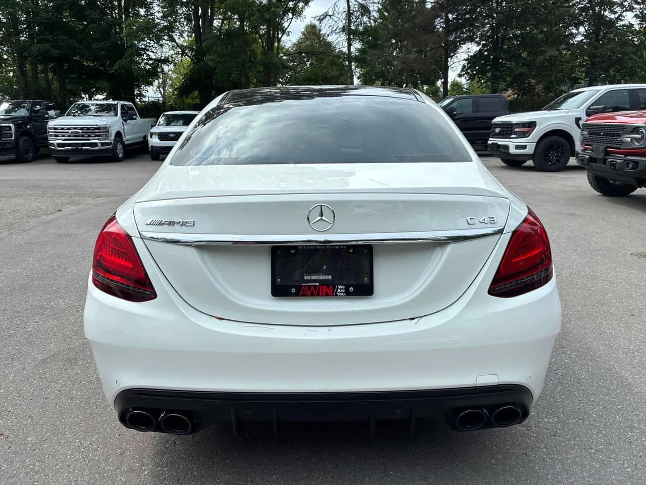 Mercedes-Benz C 43 AMG | CARFAX | БЕЗ ПЪРВОНАЧАЛНА ВНОСКА, снимка 4 - Автомобили и джипове - 55264560