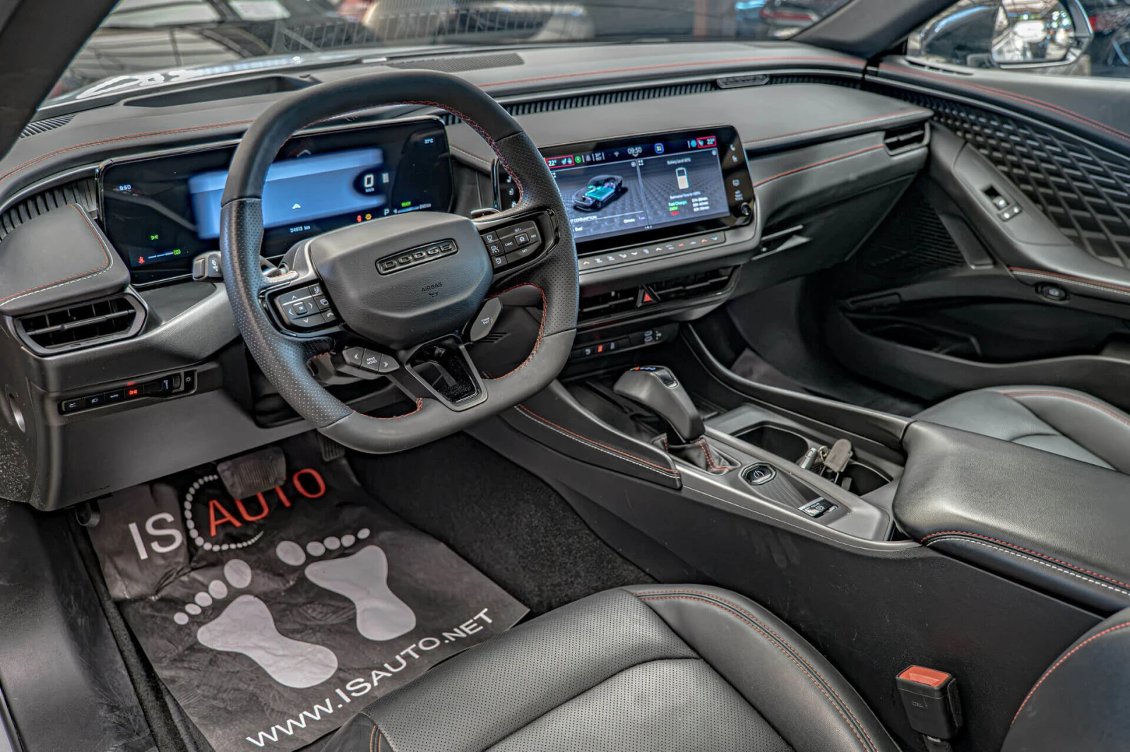 Dodge Charger Daytona EV R/T Stage1/AWD/HuD/Обдухване/Камера 360, снимка 8 - Автомобили и джипове - 55668168