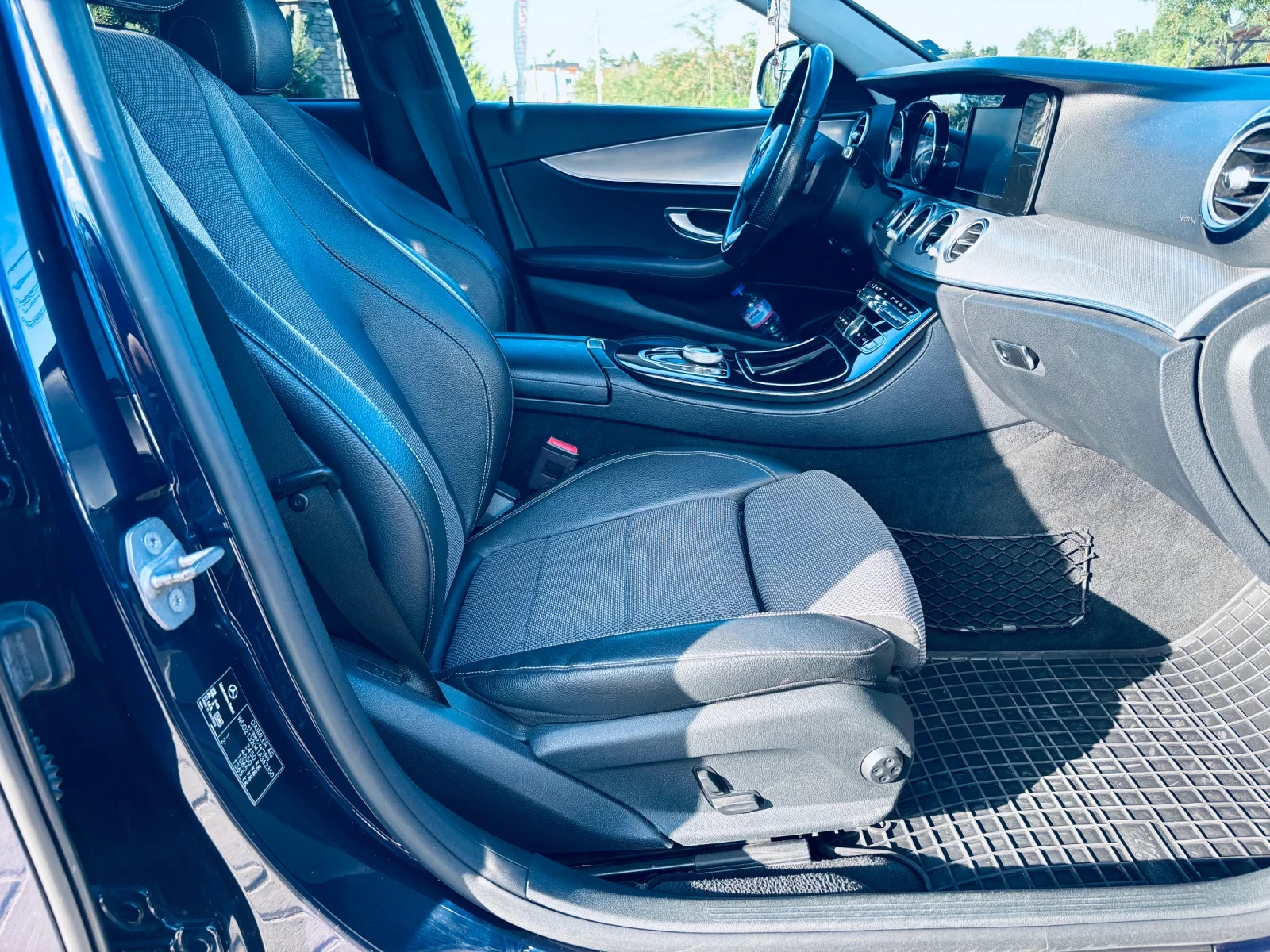 Mercedes-Benz E 220 Е220 194 кс 2 ключа !!, снимка 13 - Автомобили и джипове - 55675981