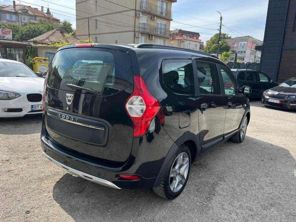 Dacia Lodgy 1.2 Stepway Е-6, снимка 6 - Автомобили и джипове - 55888427