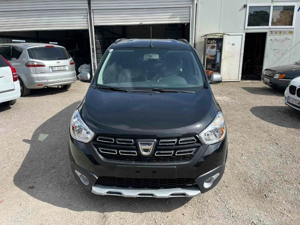 Dacia Lodgy 1.2 Stepway Е-6, снимка 5 - Автомобили и джипове - 55888427