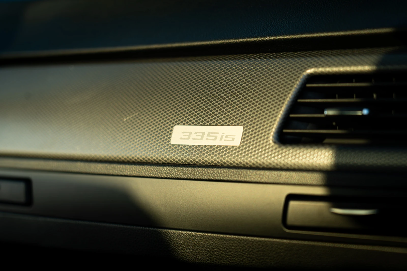 BMW 335 IS/Лизинг, снимка 11 - Автомобили и джипове - 56404864