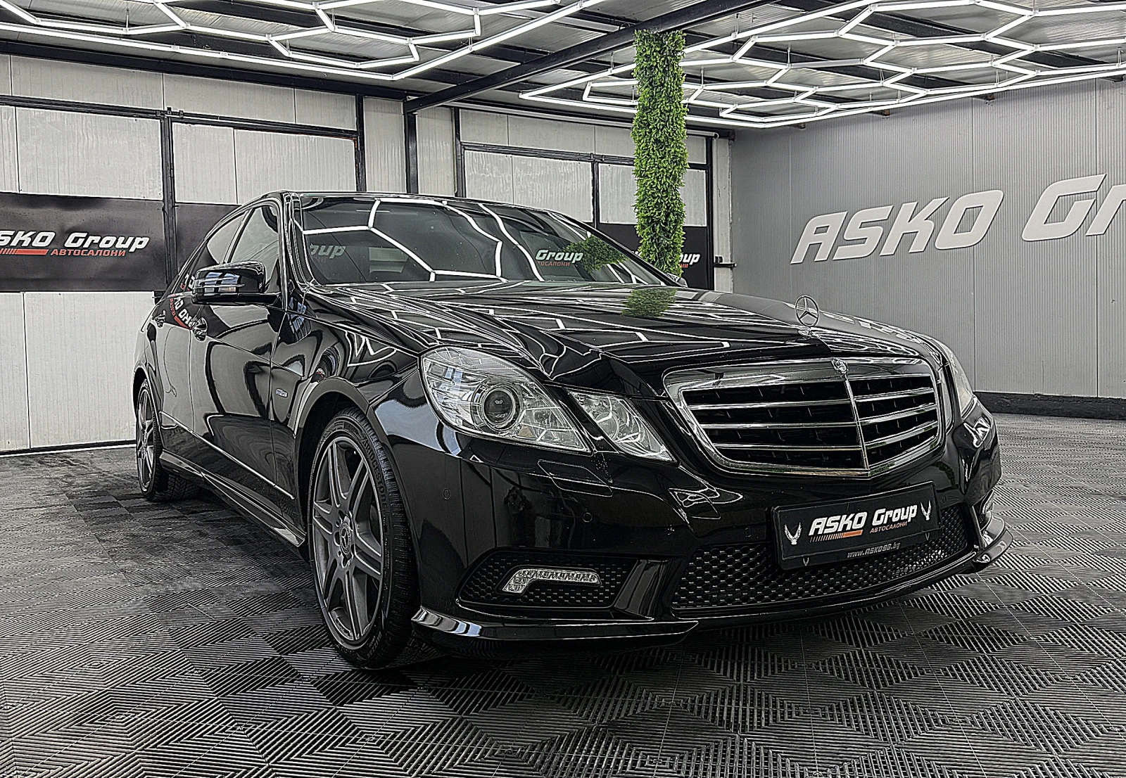 Mercedes-Benz E 250 4-Matic/AMG/Line/TOP!!!!�������� ������ | Mobile.bg � ����������� 3