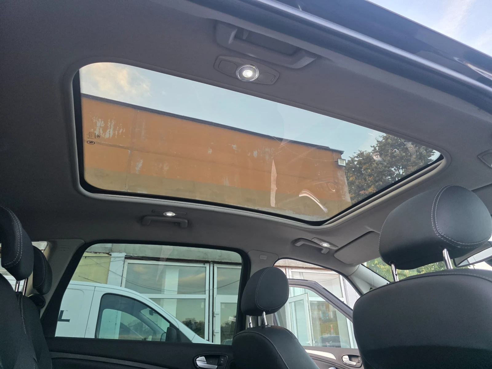 Ford S-Max 2.0TDCI ������� �������� ITALY | Mobile.bg � ����������� 12