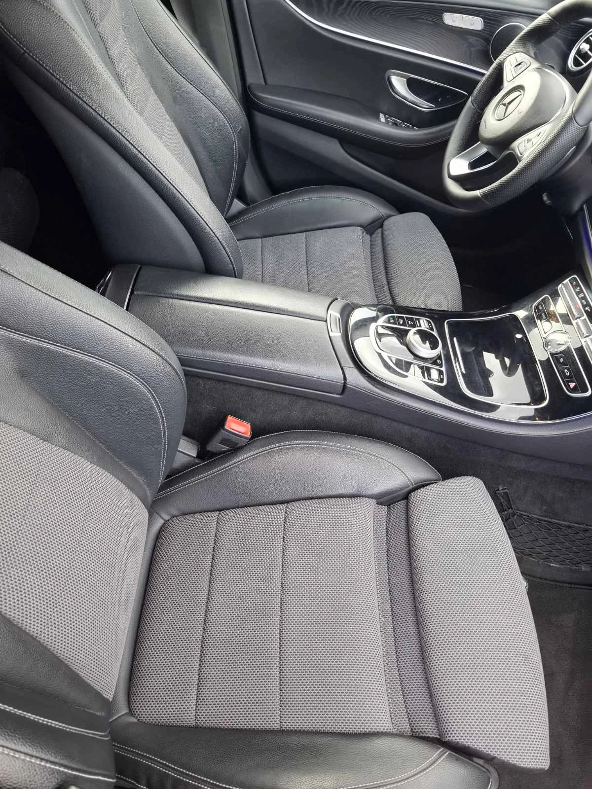 Mercedes-Benz E 220, снимка 13 - Автомобили и джипове - 56728338