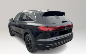 VW Touareg 3.0TD* R-LINE* HEAD-UP* DISTR* CAM* MEMORY* , снимка 4