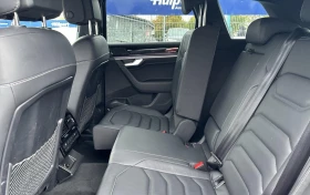 VW Touareg 3.0TD* R-LINE* HEAD-UP* DISTR* CAM* MEMORY* , снимка 11