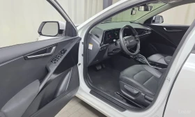 Kia Niro 1.6GDI/HEV/ДИСТРОНИК/ПОДГРЕВ/КРАЙНА СУМА, снимка 15