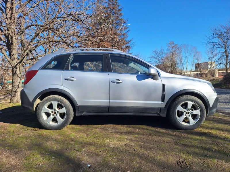 Opel Antara, снимка 4 - Автомобили и джипове - 49027594