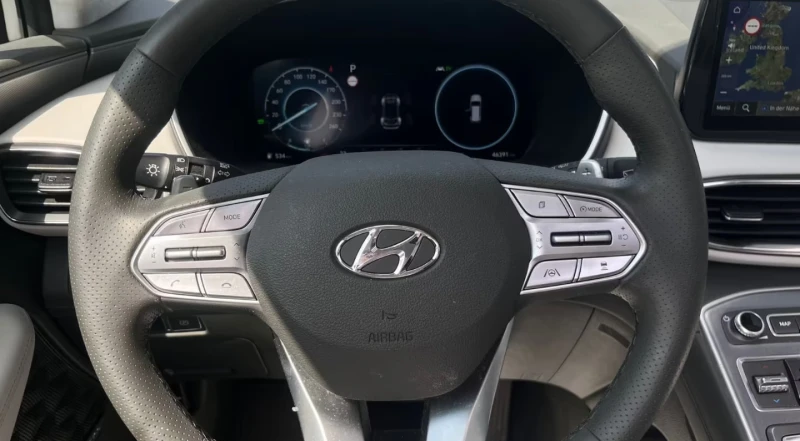 Hyundai Santa fe 1.6T-GDI/SIGNATURE/230HP/HYBRID/4WD/HUD/LED/371f, снимка 9 - Автомобили и джипове - 51019350