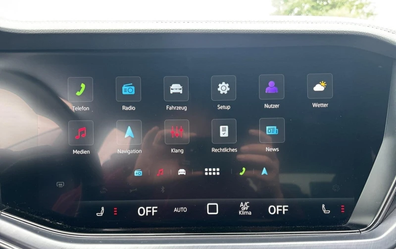 VW Touareg 3.0TD* R-LINE* HEAD-UP* DISTR* CAM* MEMORY* , снимка 10 - Автомобили и джипове - 52707324