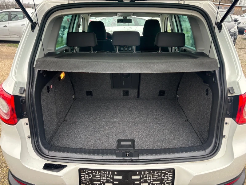 VW Tiguan 2009+ 4* 4-2.0-140+ АВТОМАТ+ НОВИ ГУМИ, снимка 12 - Автомобили и джипове - 52891014