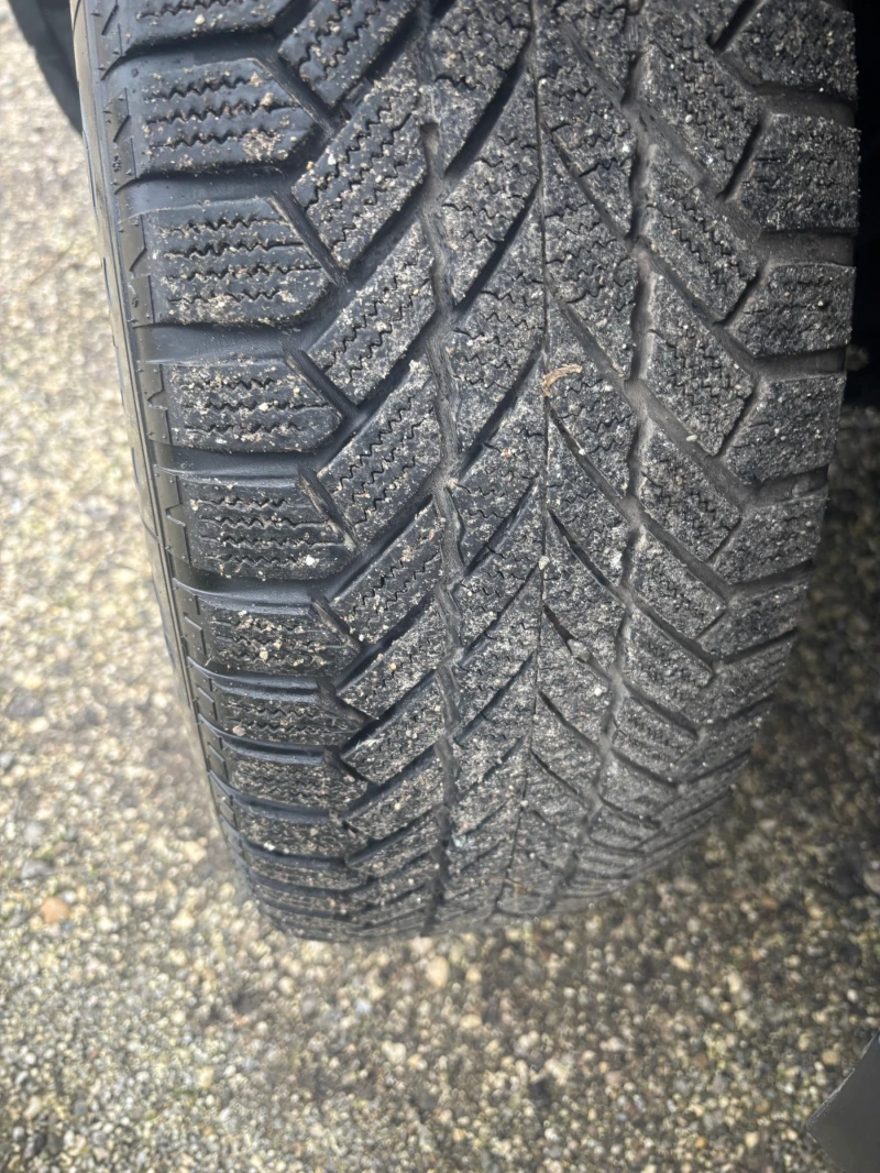 VW Tiguan 2009+ 4* 4-2.0-140+ АВТОМАТ+ НОВИ ГУМИ, снимка 17 - Автомобили и джипове - 52891014