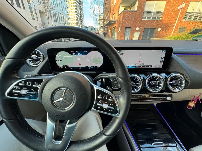 Mercedes-Benz GLA 200, снимка 2 - Автомобили и джипове - 53052007