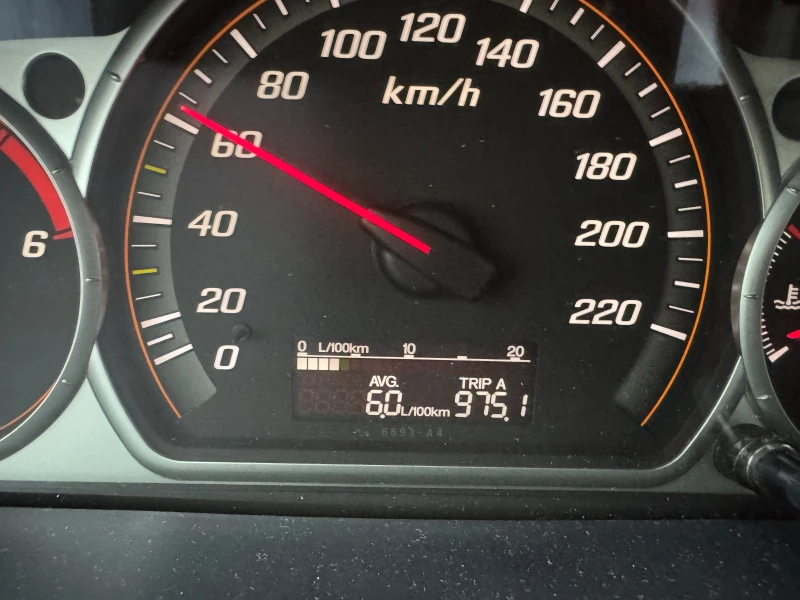 Honda Cr-v, снимка 4 - Автомобили и джипове - 53563464