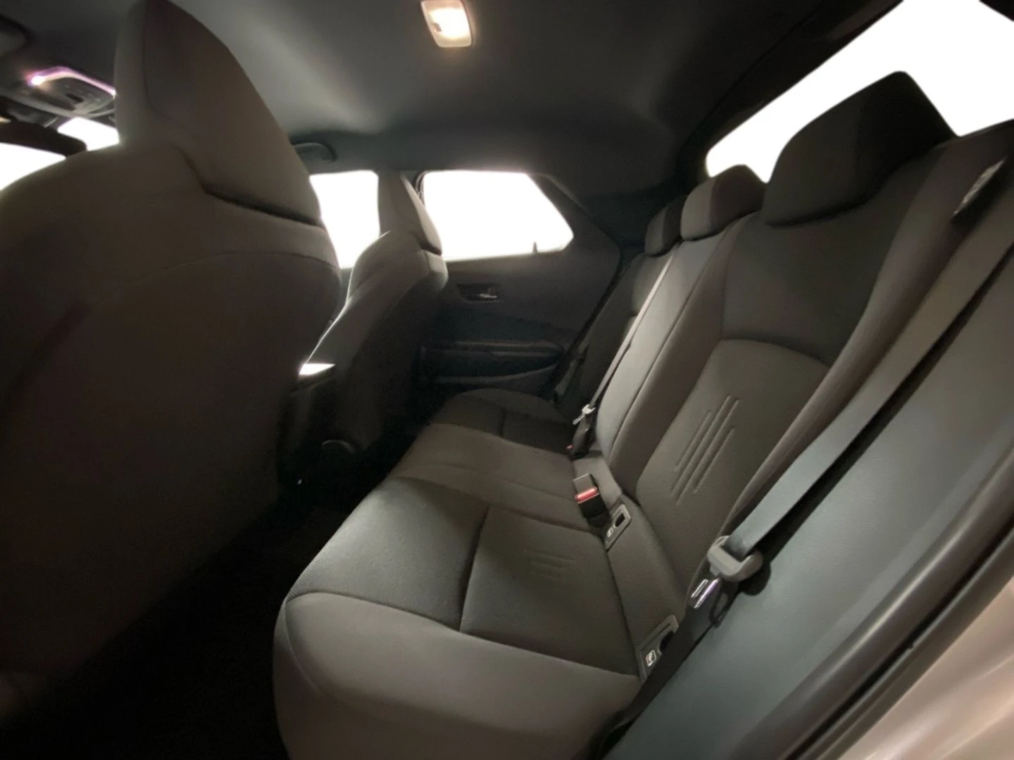 Toyota C-HR * 2.0* HYBRID* TEAM D* DISTR* LED* NAVI* CARPLAY*  | Mobile.bg   12