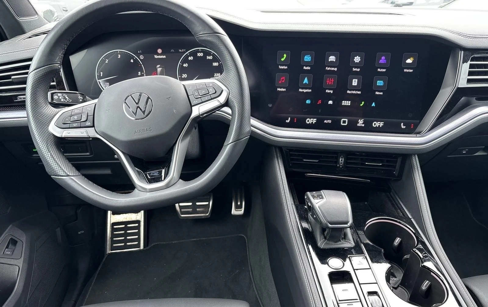 VW Touareg 3.0TD* R-LINE* HEAD-UP* DISTR* CAM* MEMORY*  | Mobile.bg   6