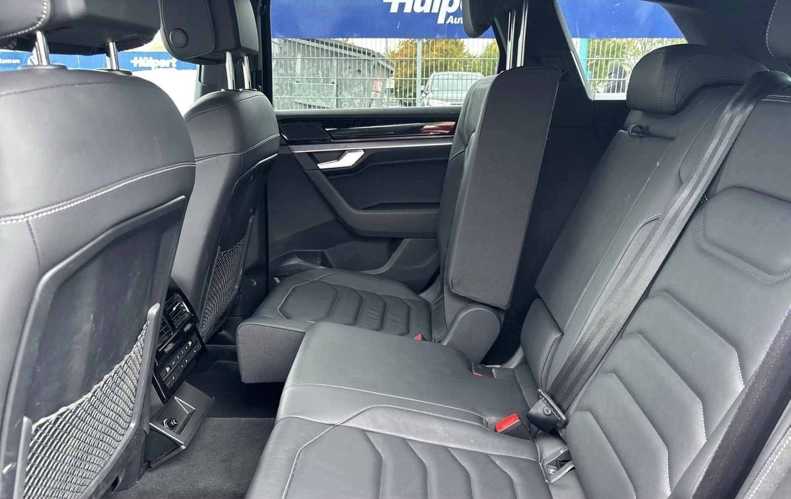 VW Touareg 3.0TD* R-LINE* HEAD-UP* DISTR* CAM* MEMORY*  | Mobile.bg   11