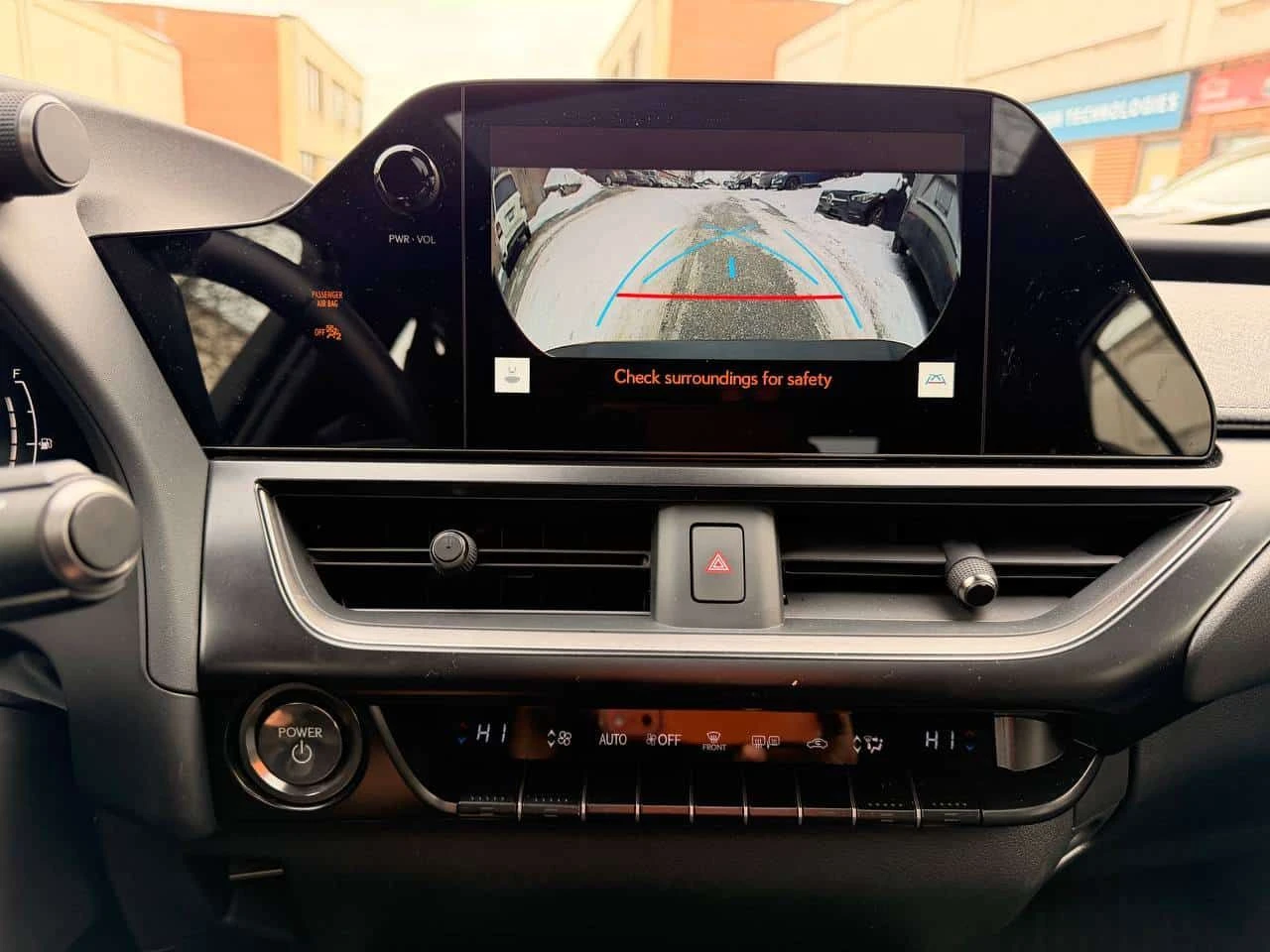 Lexus UX 300h * 300h * ��������� * ������� �� ����� * ������ | Mobile.bg � ����������� 12