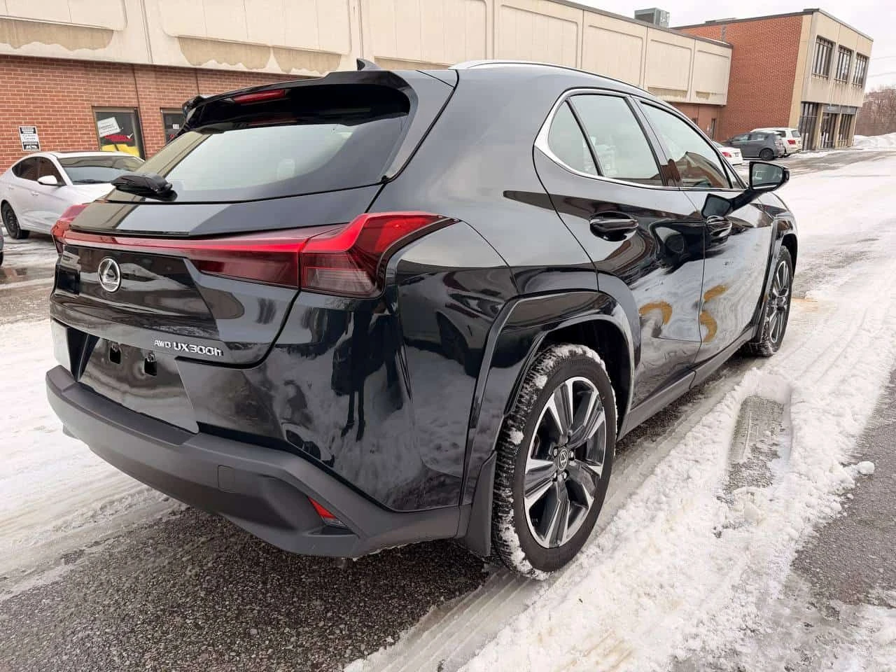 Lexus UX 300h * 300h * ��������� * ������� �� ����� * ������ | Mobile.bg � ����������� 14