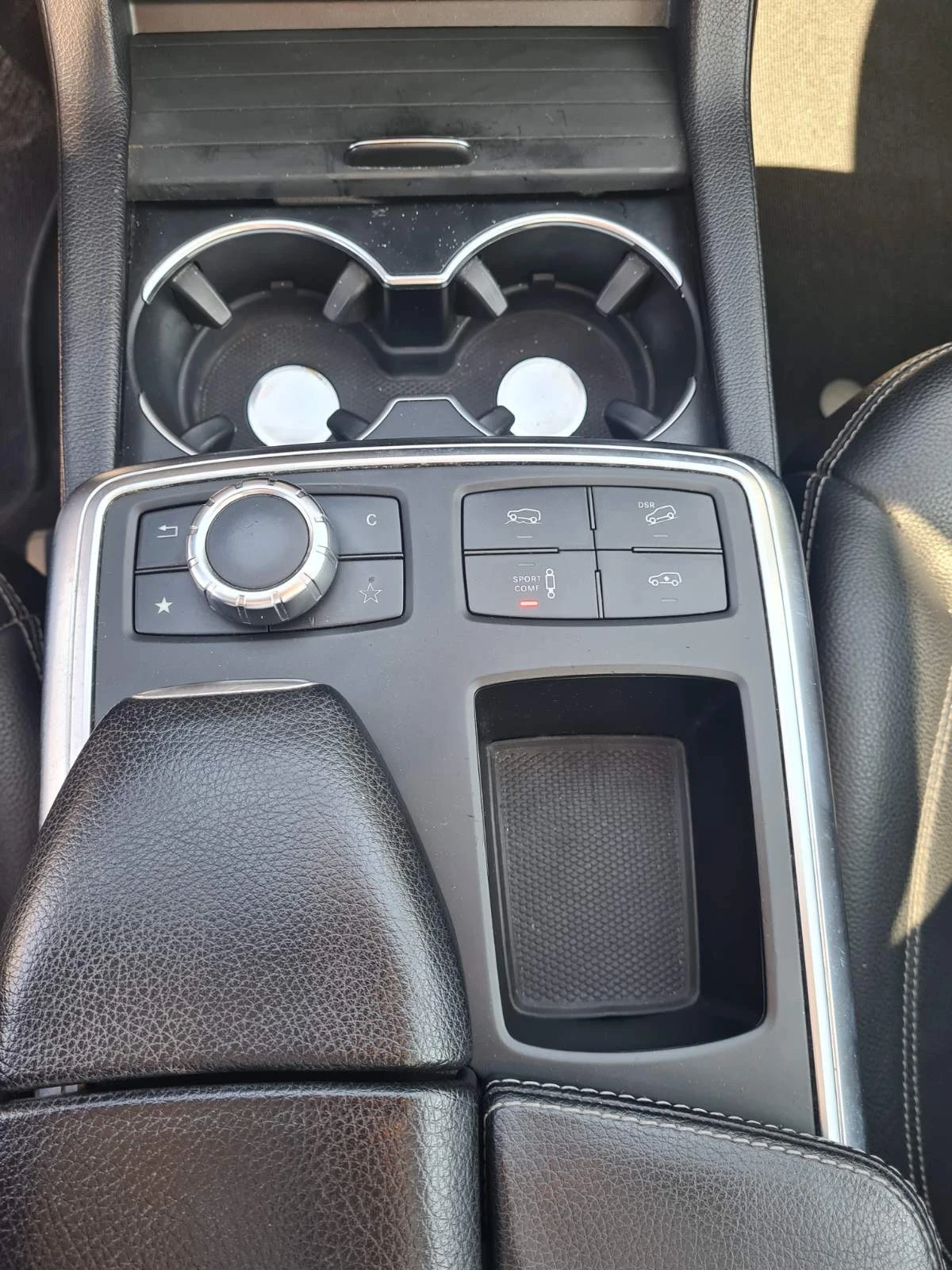 Mercedes-Benz ML 350 AMG / ПАНОРАМА / КАМЕРА / FULL LED, снимка 14 - Автомобили и джипове - 53836343