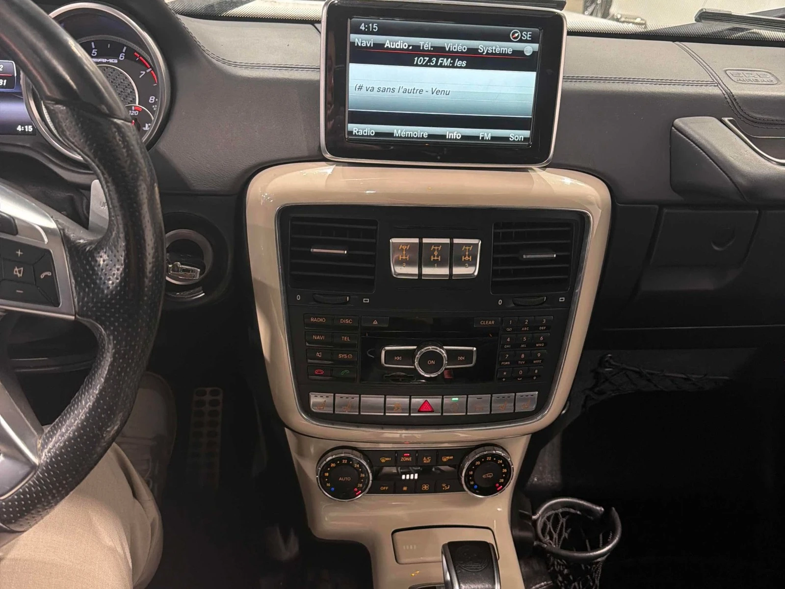 Mercedes-Benz G 63 AMG  С РЕГИСТРАЦИЯ & АВТО КРЕДИТ , снимка 8 - Автомобили и джипове - 53972593