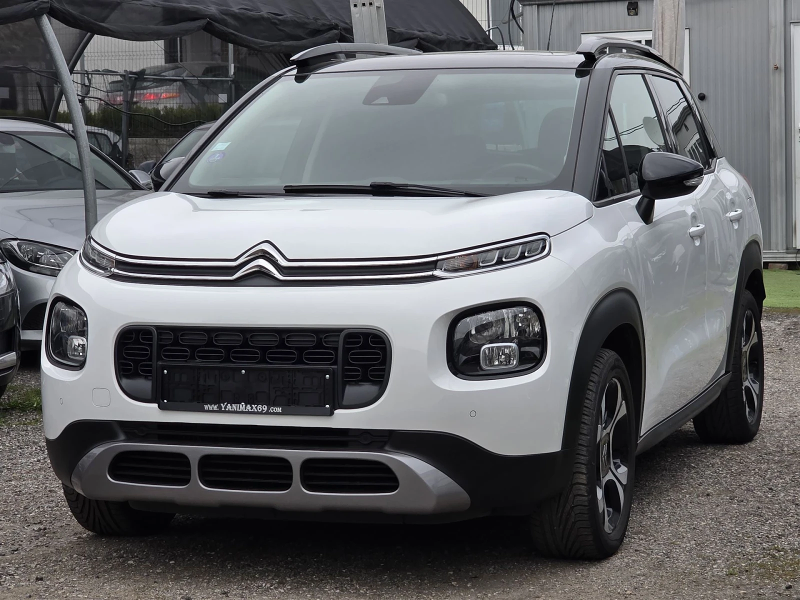 Citroen C3 Aircross 1.2 PureTech Shine Panorama, снимка 2 - Автомобили и джипове - 54194393
