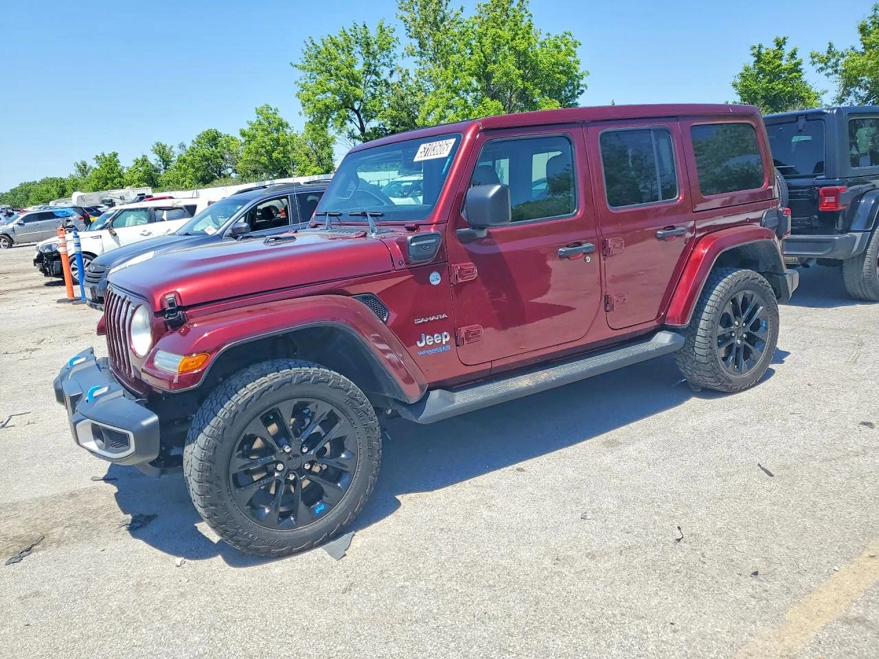 Jeep Wrangler UNLIMITED SAHARA 4XE, снимка 3 - Автомобили и джипове - 54565142