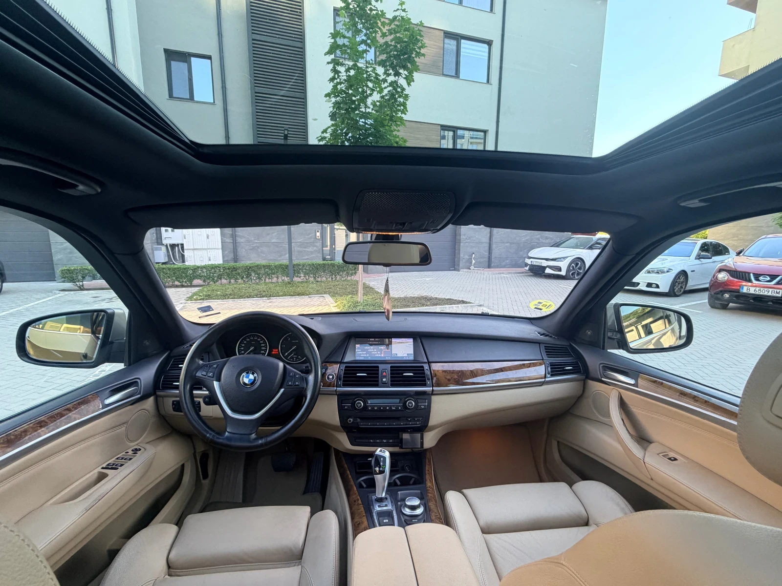 BMW X5 Хедъп панорама камера, снимка 10 - Автомобили и джипове - 54684097