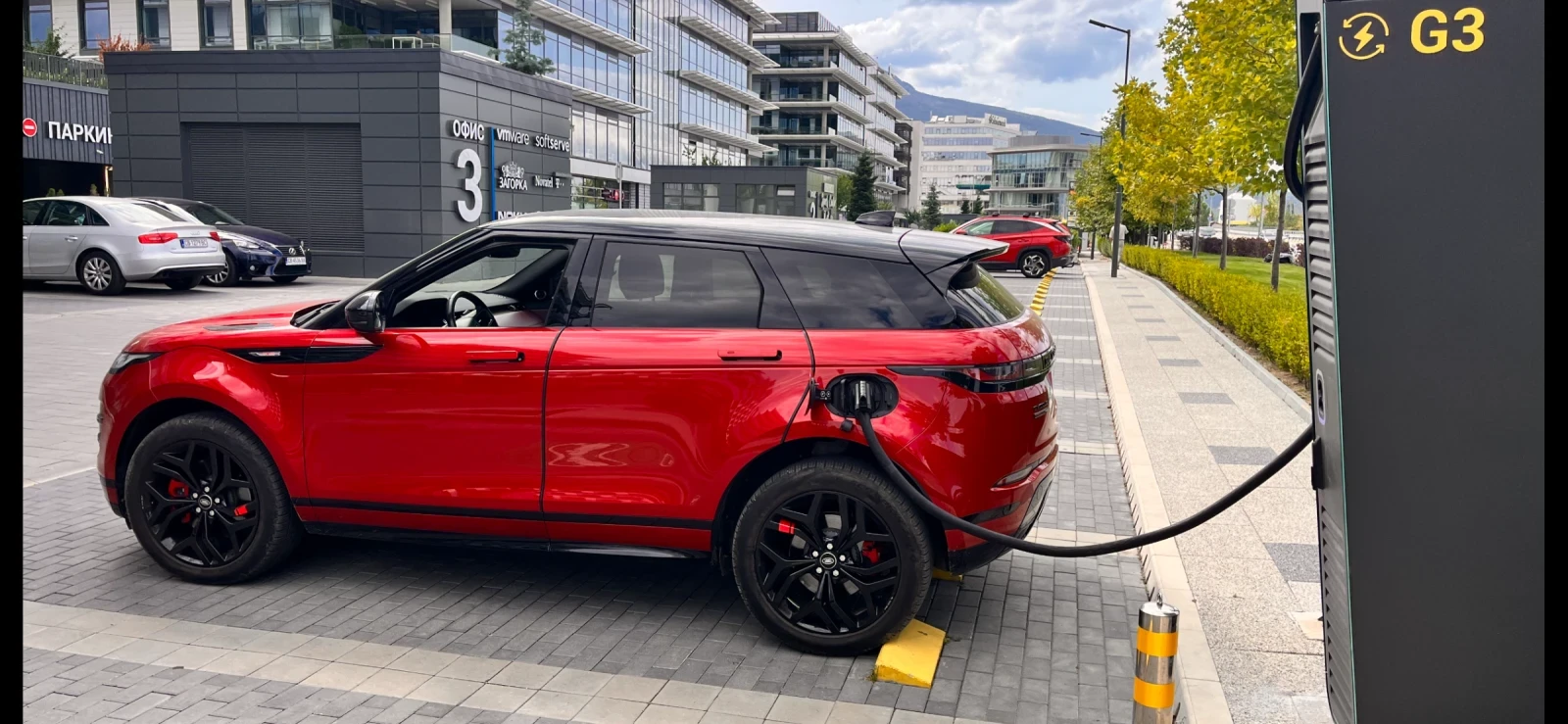 Land Rover Range Rover Evoque Land Rover Range Rover Evoque BLACK PAKET AWD* R-D, снимка 4 - Автомобили и джипове - 54929957