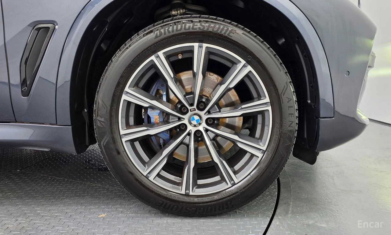 BMW X5 ДИСТРОНИК * ОБДУХВАНЕ * HEAD-UP * H/K, снимка 7 - Автомобили и джипове - 55187353